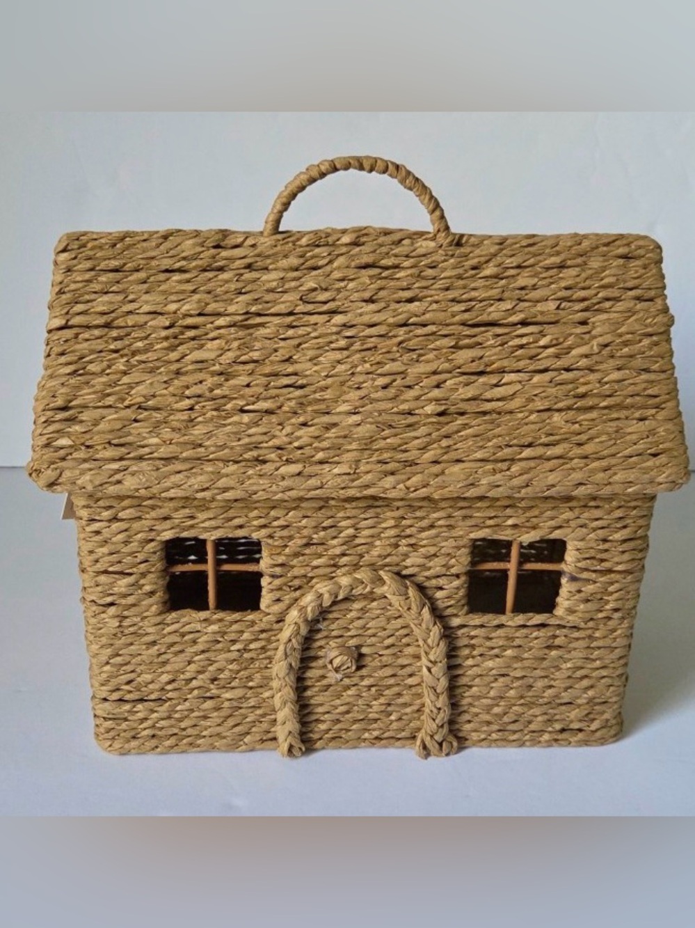 Target Bullseye Viral 2026 Woven House Storage. Brand New.